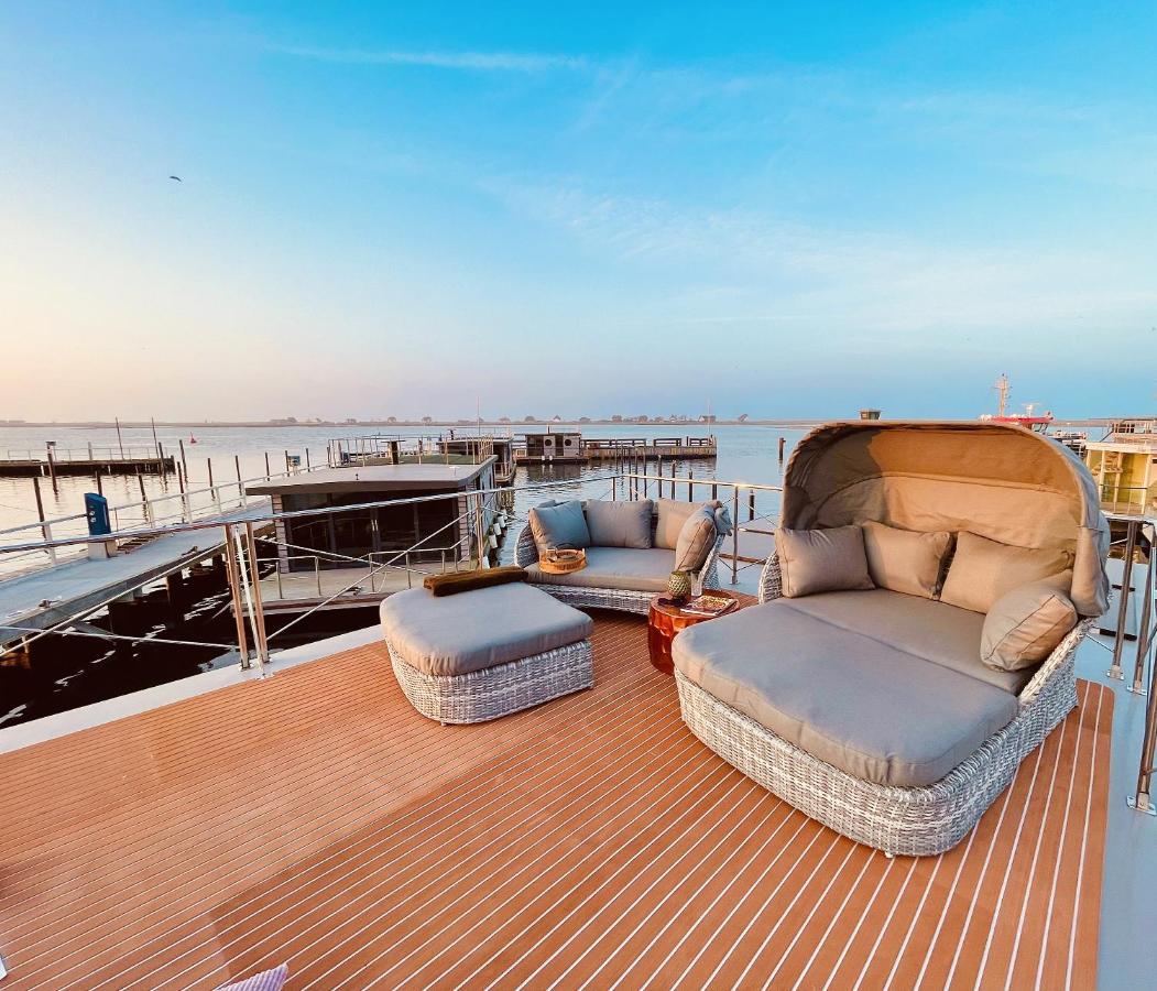Hausboot Inkl Motorboot, Ostsee Heiligenhafen Exterior photo